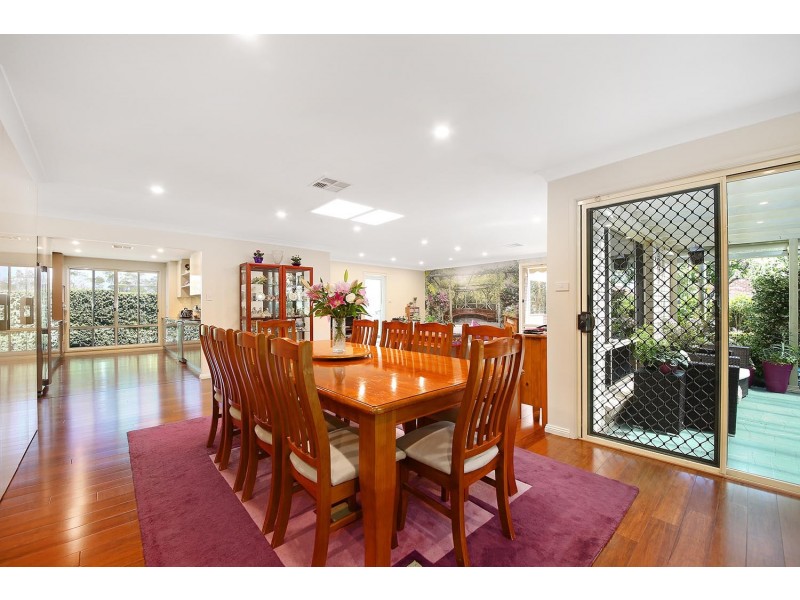 8 Correa Court, Voyager Point NSW 2172