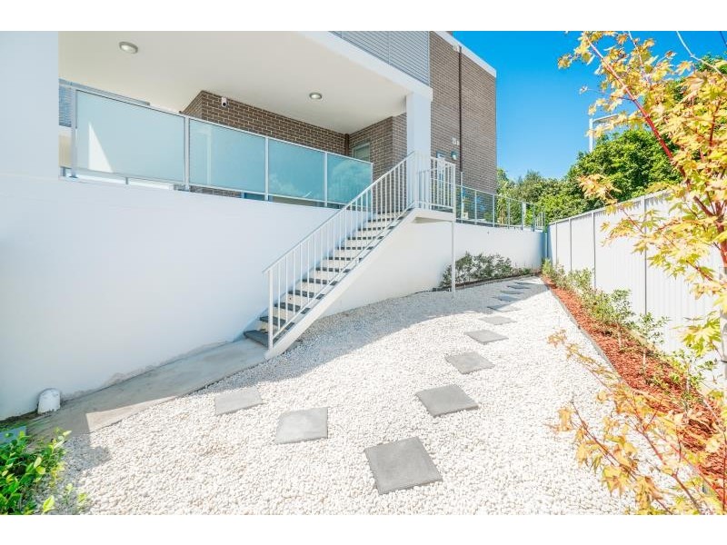 1/27 Woodville Road, Chester Hill NSW 2162