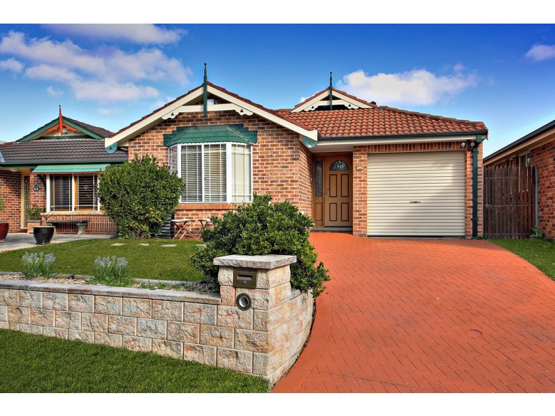 12 Esher Mews, Wattle Grove NSW 2173