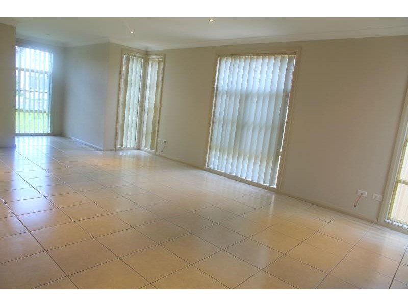 279b EPSOM RD, Chipping Norton NSW 2170