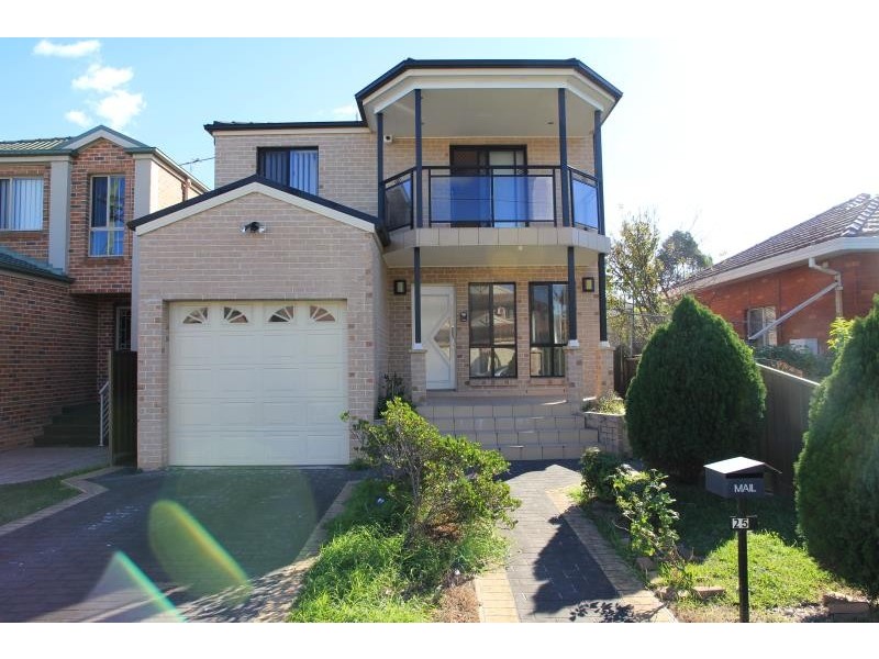 25 Cooper Avenue, Moorebank NSW 2170