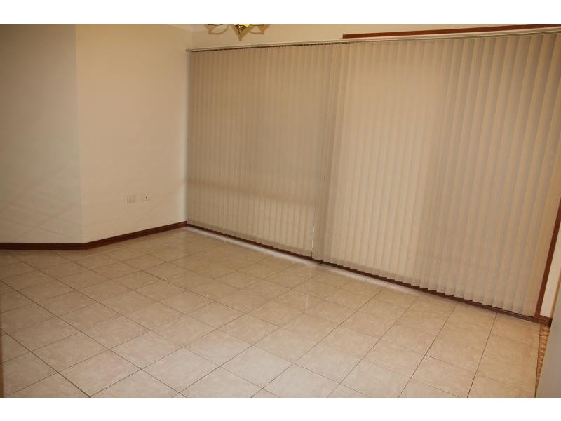 15 BALALA COURT, Wattle Grove NSW 2173