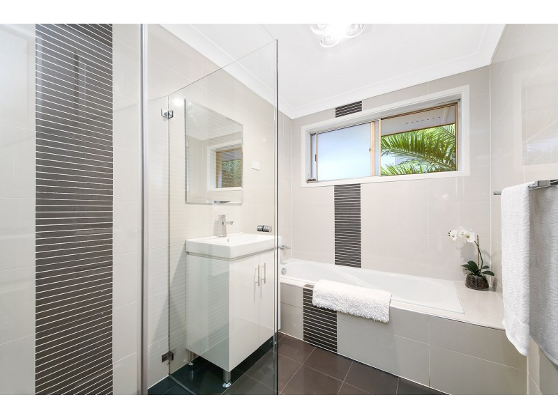 48 Selway Avenue, Moorebank NSW 2170