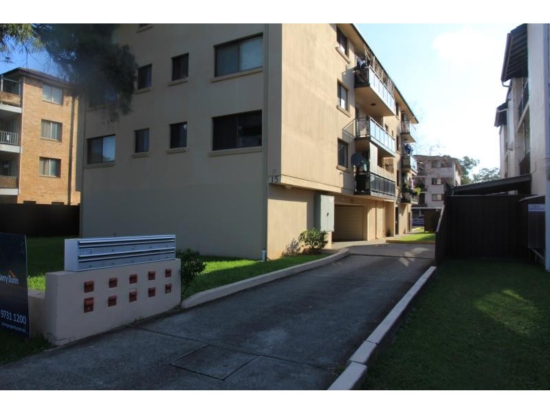 1/15 HART STREET, Warwick Farm NSW 2170