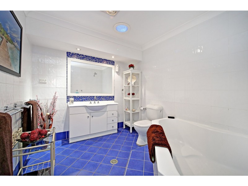 Voyager Point NSW 2172