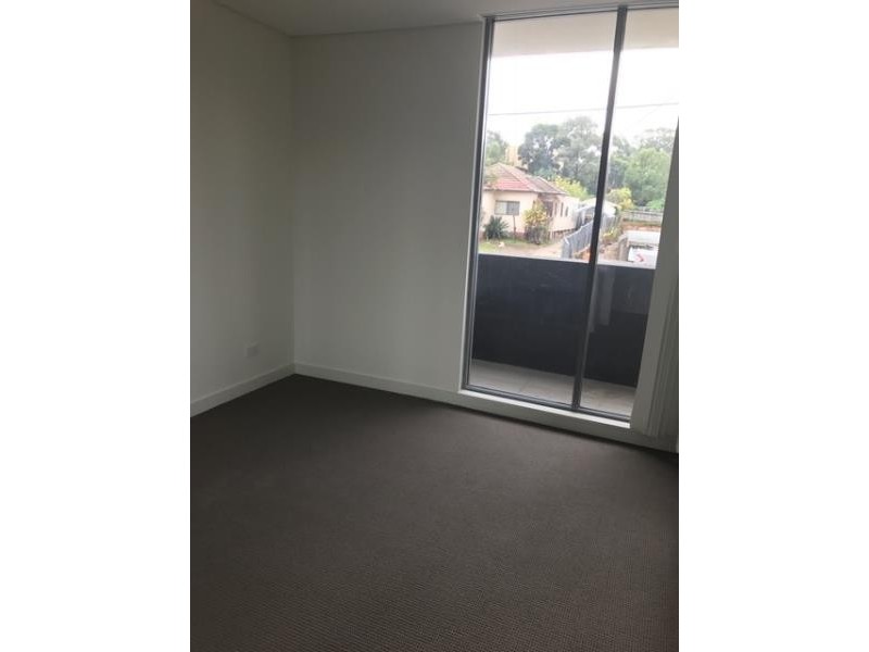 102/10-12 FRENCH STREET, Bankstown NSW 2200