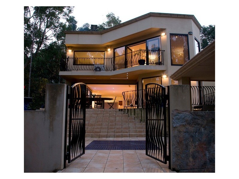 62 St George Crescent, Sandy Point NSW 2172