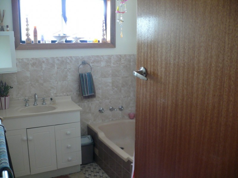 17 Longstaff Avenue, Chipping Norton NSW 2170