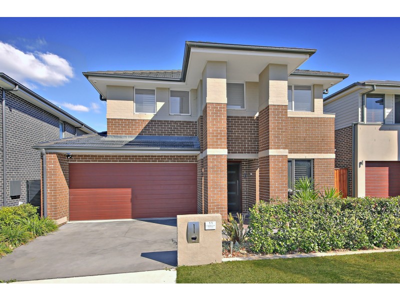 11 Velour Crescent, Moorebank NSW 2170