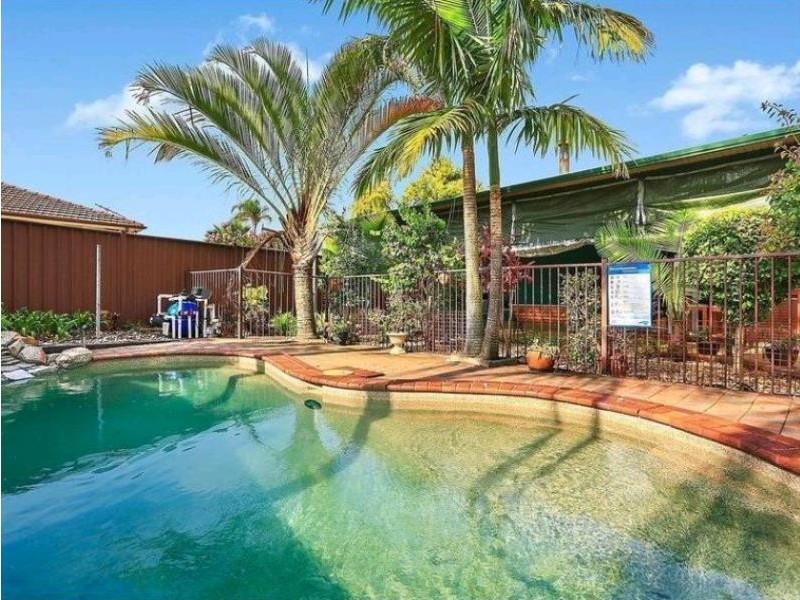 3 PAINE AVENUE, Moorebank NSW 2170