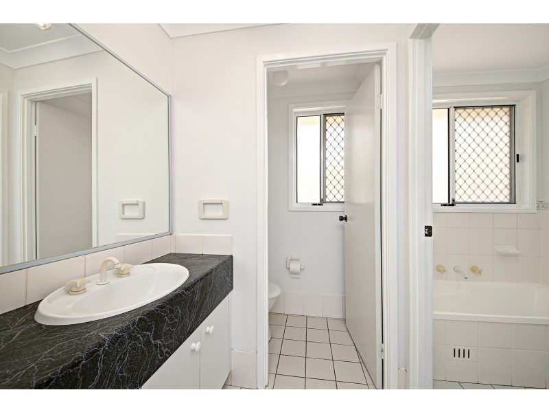 30 Yengo Court, Holsworthy NSW 2173