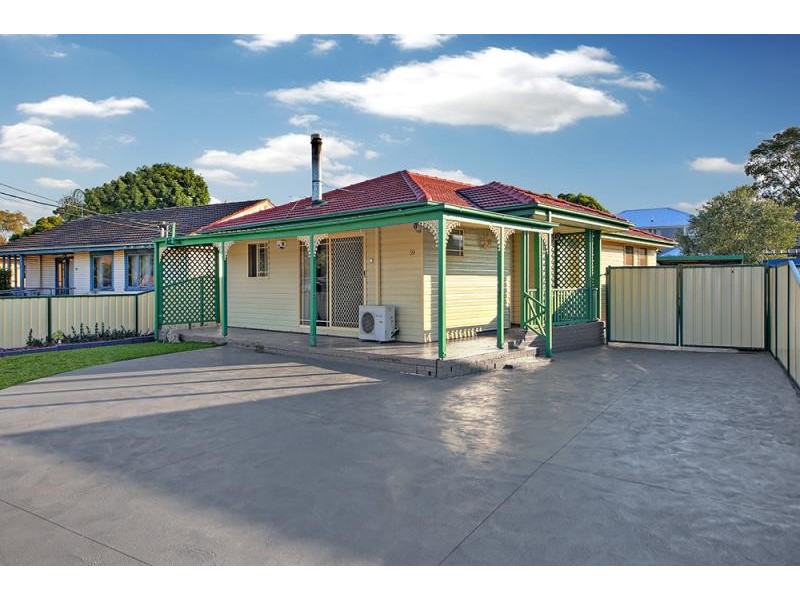 59 Bardia Parade, Holsworthy NSW 2173