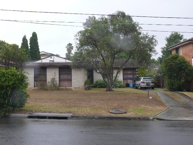 26 Magree Crescent, Chipping Norton NSW 2170