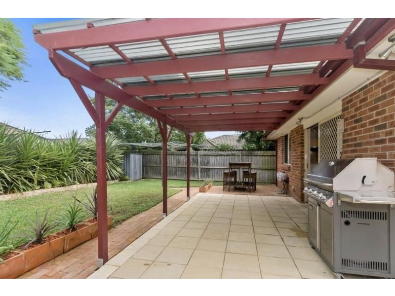 10 GRACEMERE COURT, Wattle Grove NSW 2173