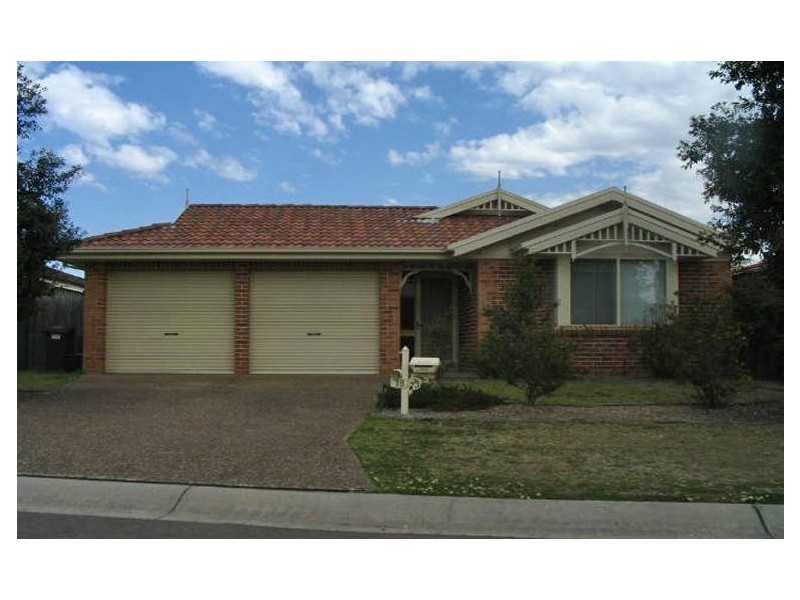 18 Brownlow Court, Wattle Grove NSW 2173