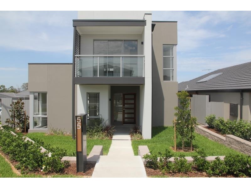 55 Greenview Drive, Moorebank NSW 2170