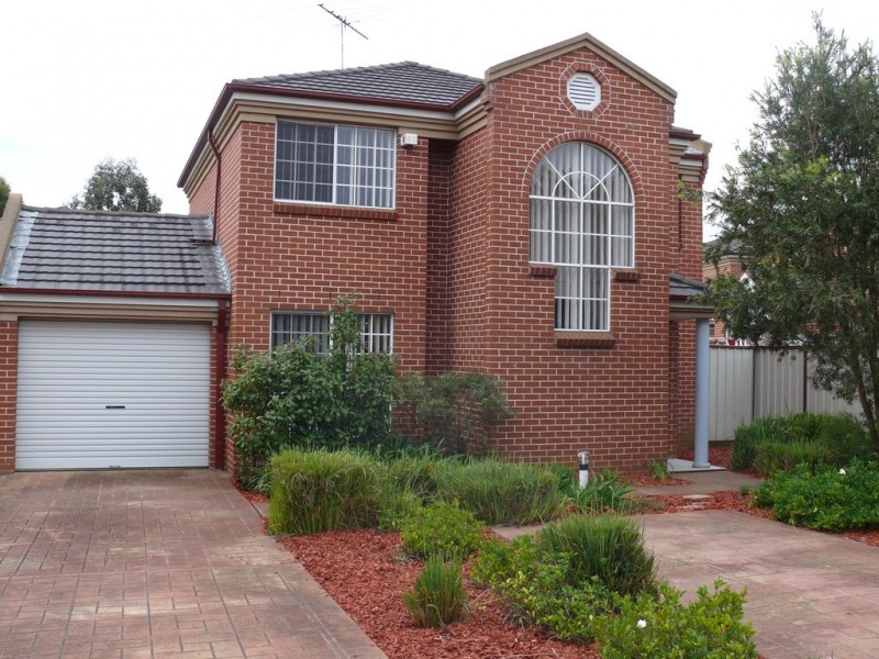 Wattle Grove NSW 2173