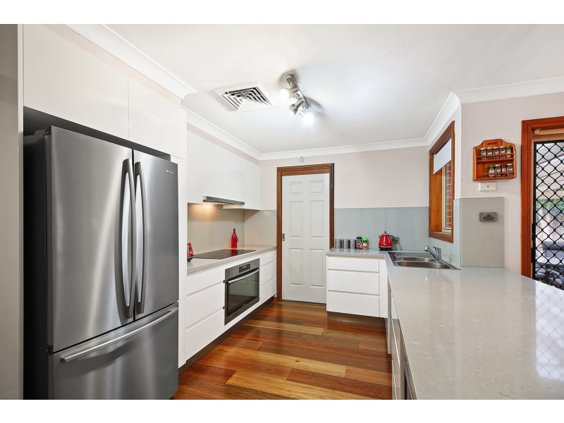Wattle Grove NSW 2173