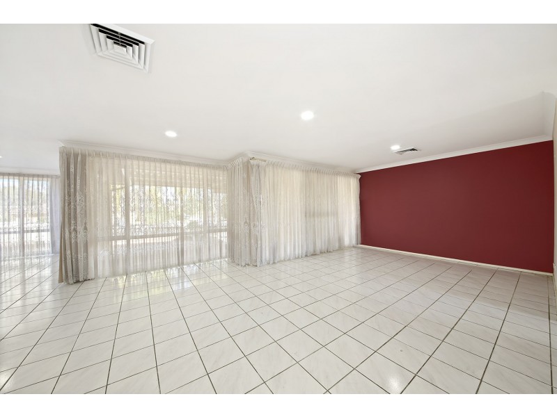 Wattle Grove NSW 2173