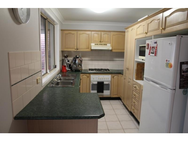 11 TUSCULUM, Wattle Grove NSW 2173