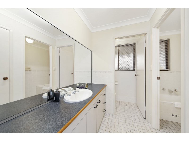 Wattle Grove NSW 2173