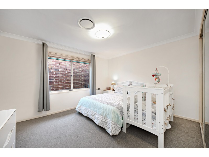 11 Banyule Court, Wattle Grove NSW 2173