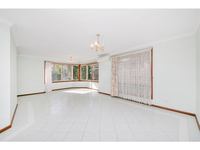 Wattle Grove NSW 2173