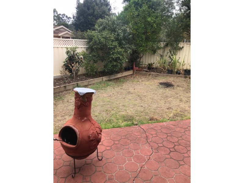 35 Tusculum Court, Wattle Grove NSW 2173