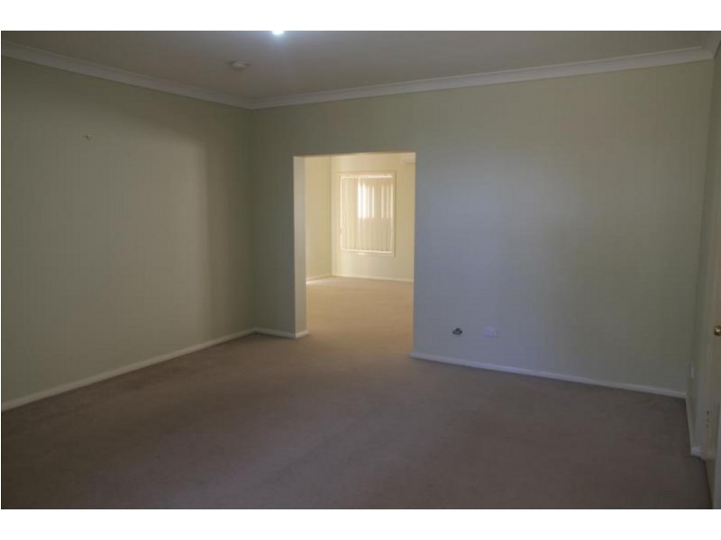 42A Stewart Ave, Hammondville NSW 2170