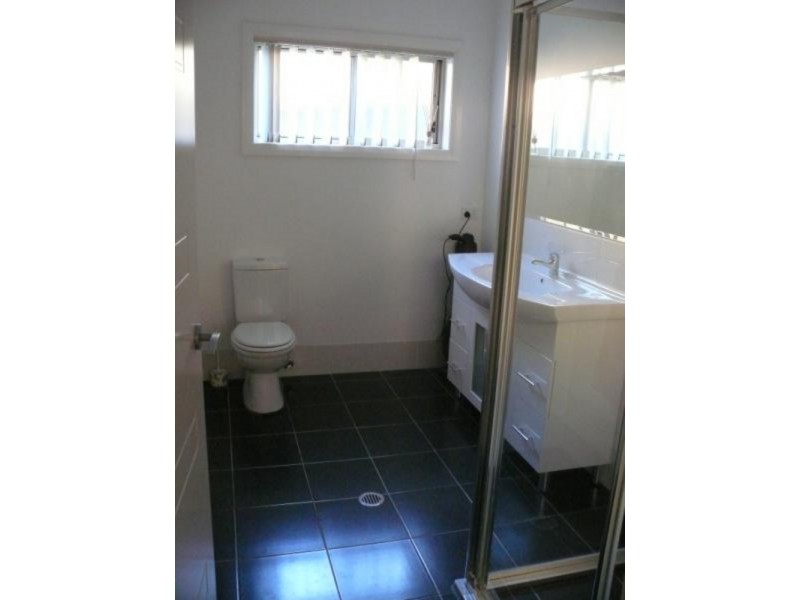 5a Flanagan Avenue, Moorebank NSW 2170