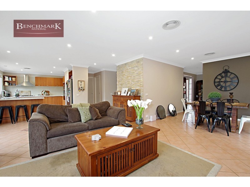 10 San Marino Drive, Prestons NSW 2170