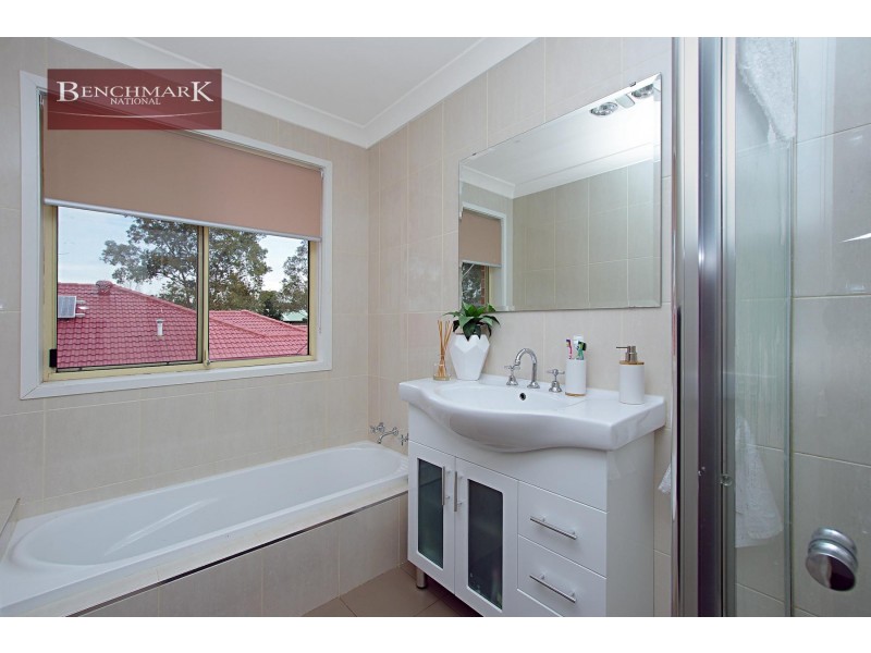 10 San Marino Drive, Prestons NSW 2170