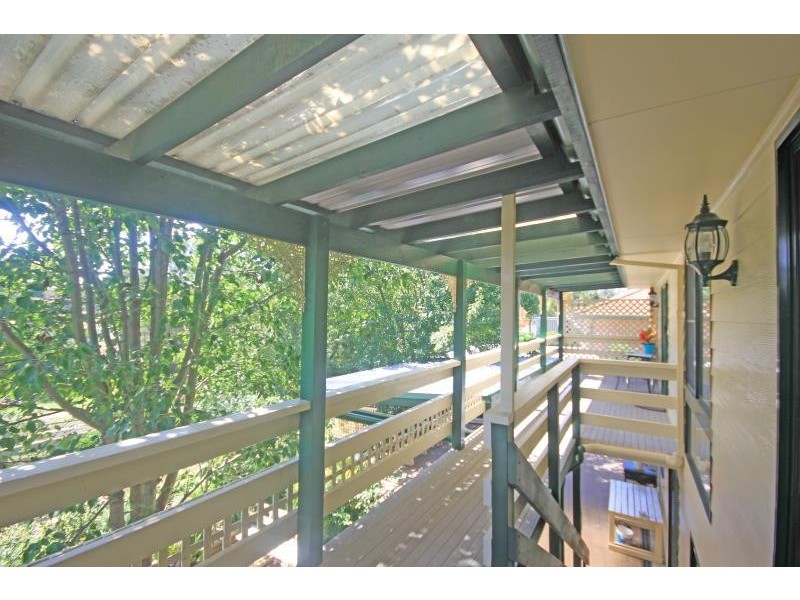 24 Mantalini Street, Ambarvale NSW 2560