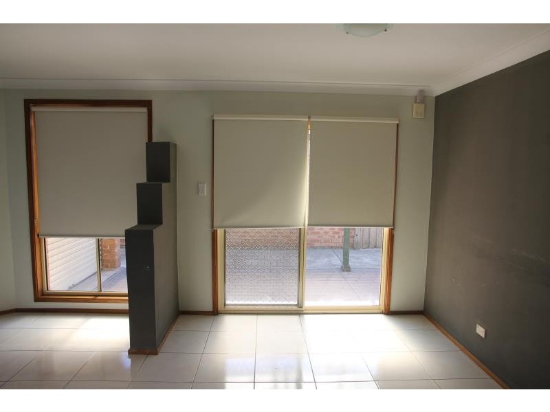 3 Warrego Court, Wattle Grove NSW 2173