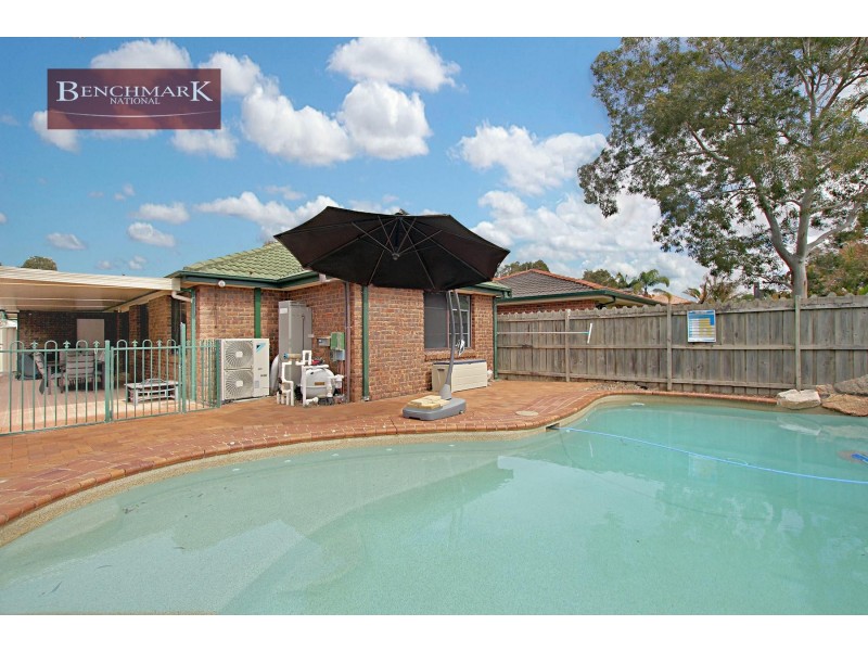 Wattle Grove NSW 2173