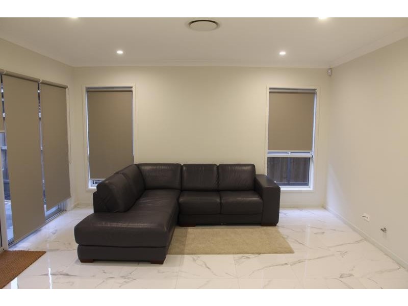 57 Horizon Circuit, Moorebank NSW 2170