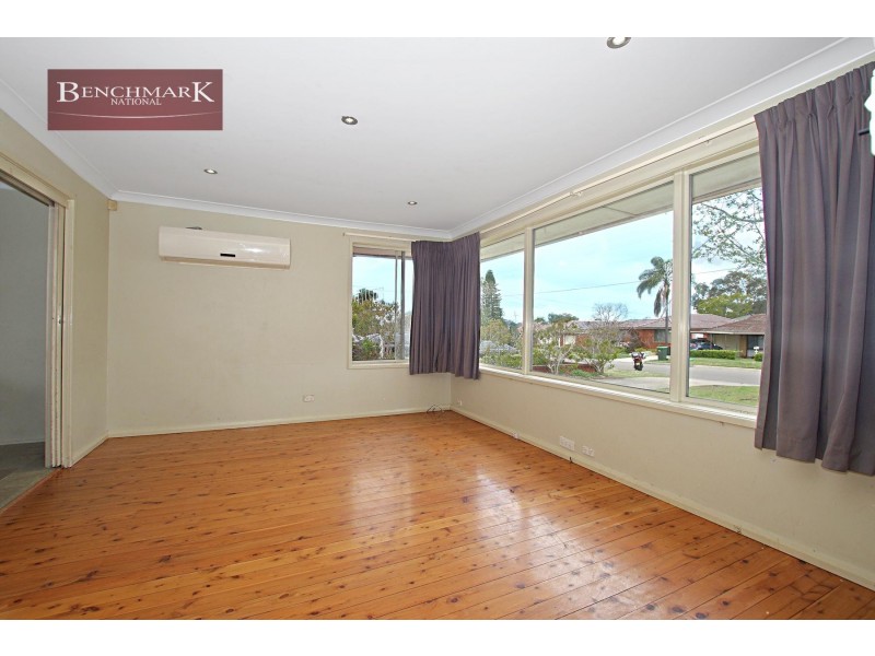 19 Hillcrest Avenue, Moorebank NSW 2170