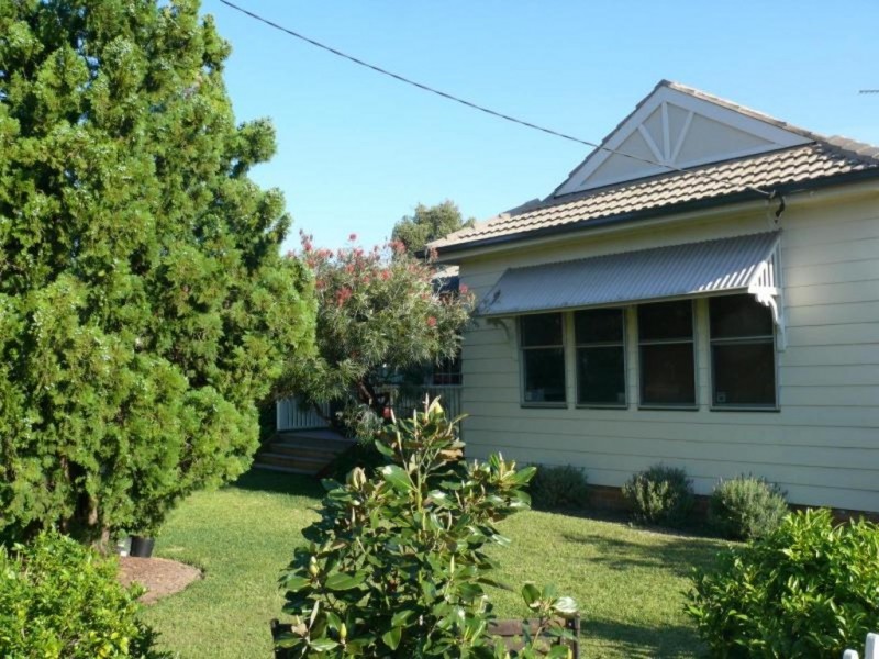 Wattle Grove NSW 2173