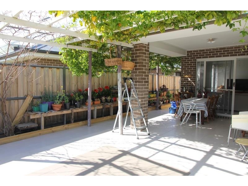 140 MADDECKS AVE, Moorebank NSW 2170