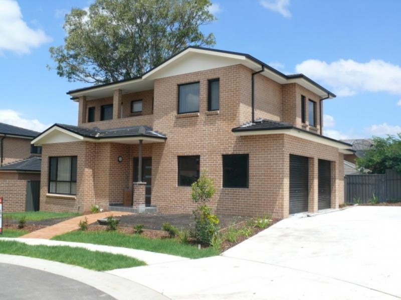 10/1 Ikara Crescent, Moorebank NSW 2170