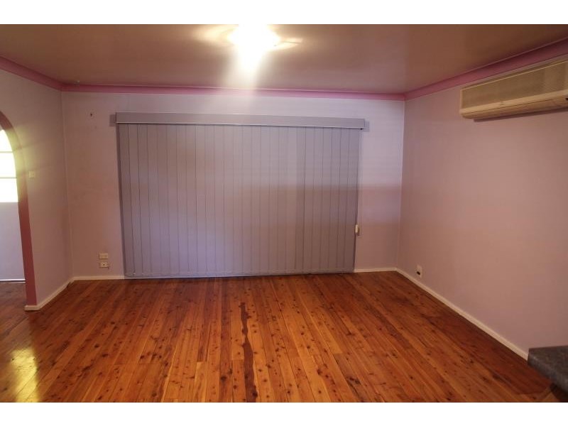 9 Young Street, Mount Pritchard NSW 2170