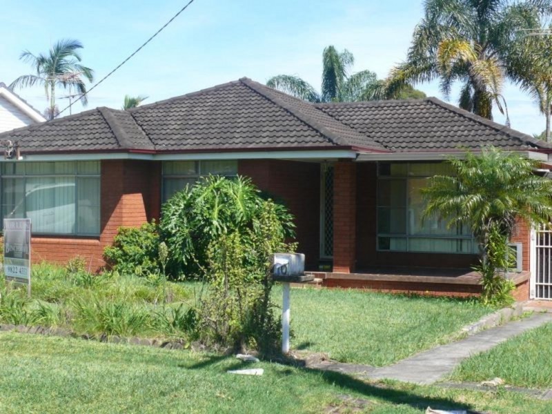 10 LEO STREET, Mount Pritchard NSW 2170