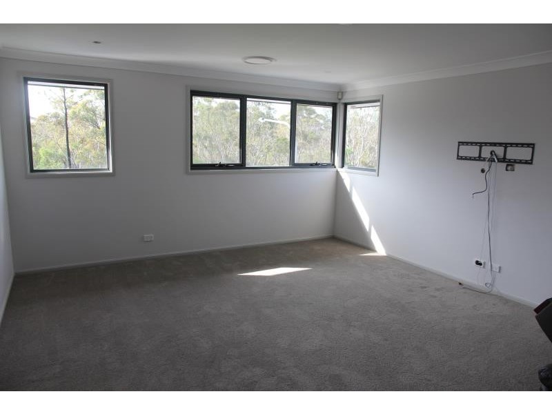 55 Coach Drive, Voyager Point NSW 2172