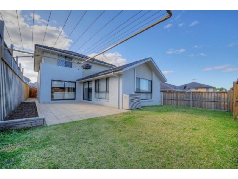 11 Biddle Street, Moorebank NSW 2170