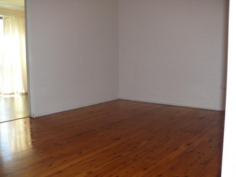 86 Jack O’Sullivan Rd, Moorebank NSW 2170