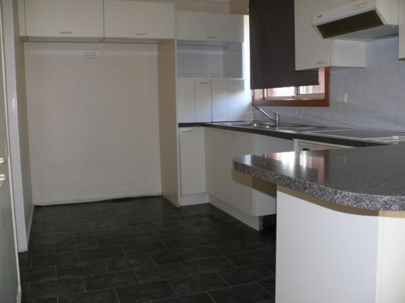 86 Jack O’Sullivan Rd, Moorebank NSW 2170