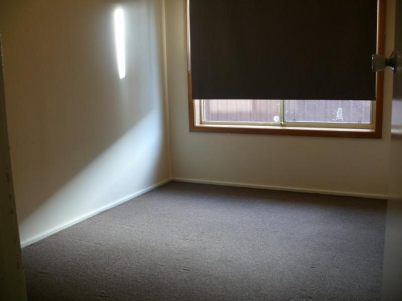 86 Jack O’Sullivan Rd, Moorebank NSW 2170