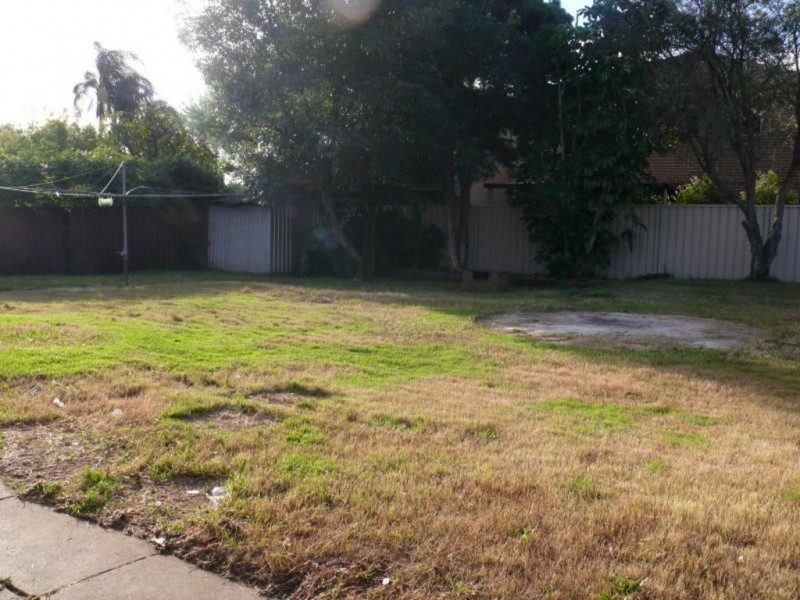 86 Jack O’Sullivan Rd, Moorebank NSW 2170