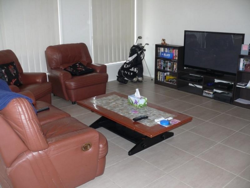 1/53 Chamberlain St, Campbelltown NSW 2560