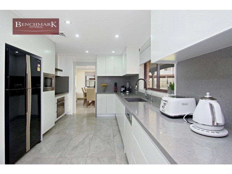 3 Lady Penrhyn Close, Lurnea NSW 2170